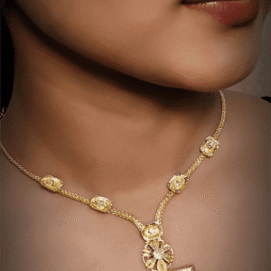 golden elegance pendant necklace