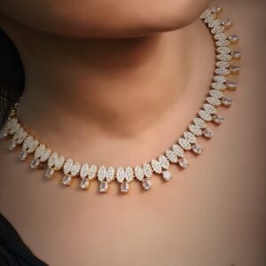 Home classic sparkle choker necklace